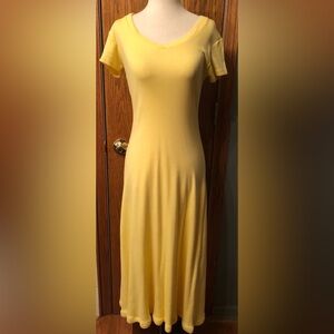 Maxi tee shirt dress by Moda International